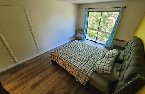 Beverly Hills Hotel | (C08) Lovely LA Privately Studio Apartment