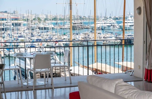 Le Suquet Apartment | C096 Apt overlooking the Old Port - Magical view !