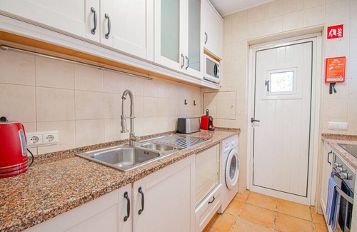 Mato Serrao Ski Chalet | C63 Quinta do Paraiso Beautiful Single Storey Bungalow
