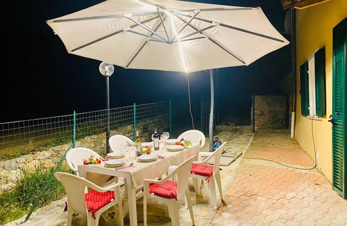 Gorra Apartment | Ca de Matette located just a few minutes' drive from beautiful Finalborgo.