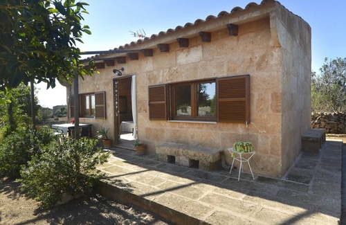 Es Llombards Apartment | Ca Na Martina. Countryside House In Llombards,