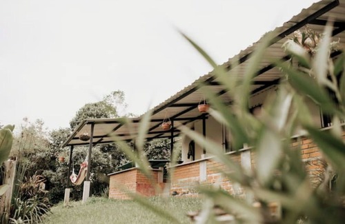 Alegrias Cottage | Cabaña en Medio de la Naturaleza