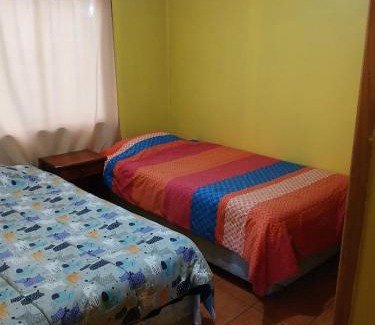 Bajos de Lircay House | Cabaña Las Juntas
