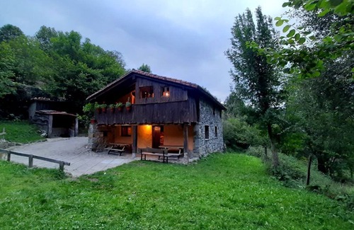 Ogarrio Cabin | Cabaña Pasiega LA Hirriria