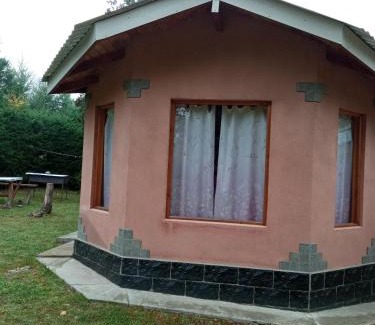 Lago Puelo Ski Chalet | Cabañas La Perla