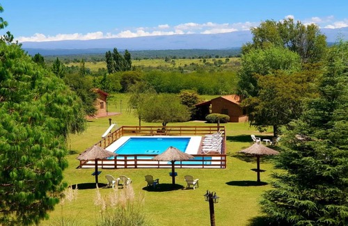 Villa General Belgrano Resort | Cabañas Landhaus
