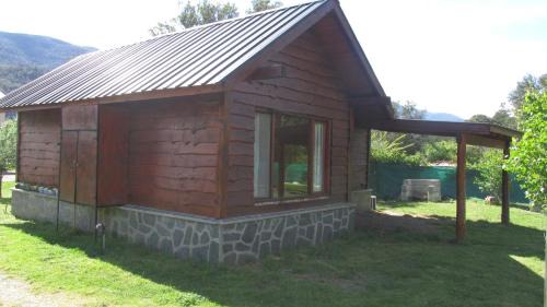 Lago Puelo Ski Chalet | Cabañas Peñi Huen