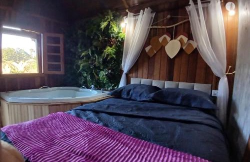 Nazare Paulista Apartment | Cabana do Lago com Jacuzzi