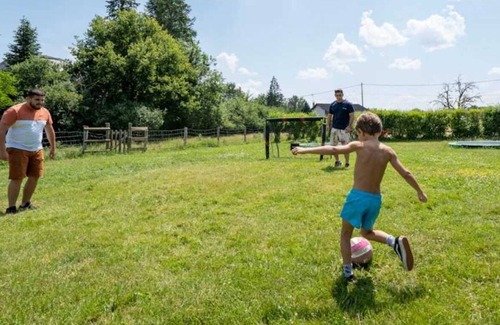 Chassenard Cabin | Cabane - Piscine - eeceda