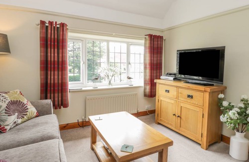 Whitby Cottage | Cabin ∙ 1 bedroom ∙ 2 guests