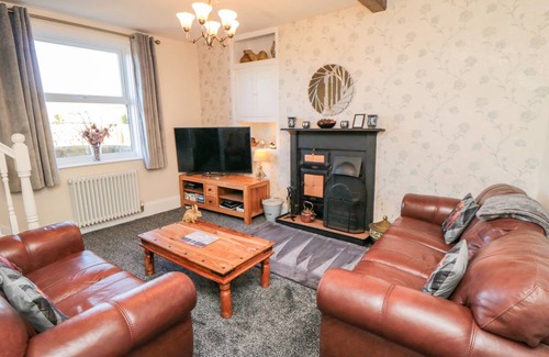 Saltburn-by-the-Sea Cottage | Cabin ∙ 2 bedrooms ∙ 4 guests