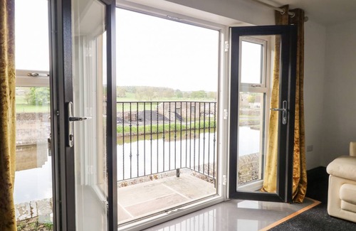 Gargrave Cottage | Cabin ∙ 2 bedrooms ∙ 4 guests