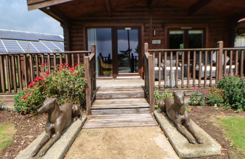 Northallerton Cottage | Cabin ∙ 2 bedrooms ∙ 4 guests