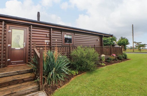 Northallerton Cottage | Cabin ∙ 2 bedrooms ∙ 4 guests