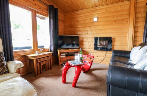 Northallerton Cottage | Cabin ∙ 2 bedrooms ∙ 4 guests