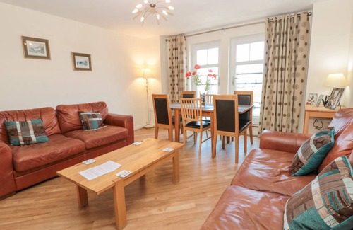 Whitby Cottage | Cabin ∙ 3 bedrooms ∙ 6 guests