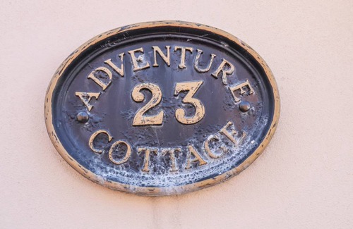 Whitby Cottage | Cabin ∙ 3 bedrooms ∙ 6 guests