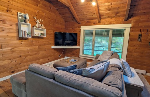 Denver Cabin | Cabin Eight-Oh-Five