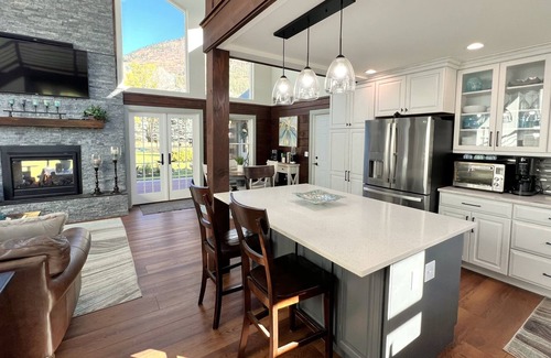 Durango - Purgatory Cabin | Cabin with Hot Tub, Pickleball Court, Private Pond, Close to Town and Ski Resort