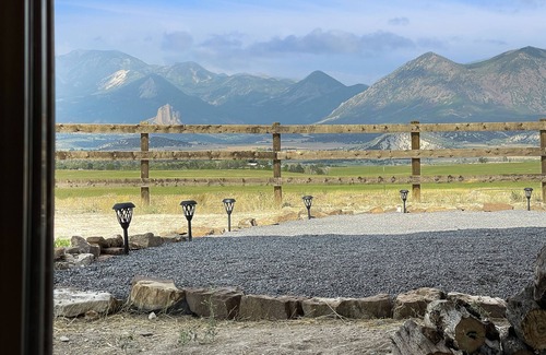 Crawford House | Cabin with Jaw-dropping Views near Black Canyon