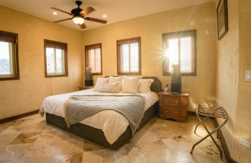 El Medano Ejidal Apartment | Cabo's Hidden Gem! Steps to the Marina or Beach