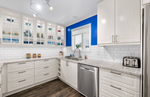 Village Grove House | Cactus Oasis Vacation Rental | 5-BR House great for Bridal & Corp events, Scottsdale | Casita Heated Spa & Pool Sun & Game Room