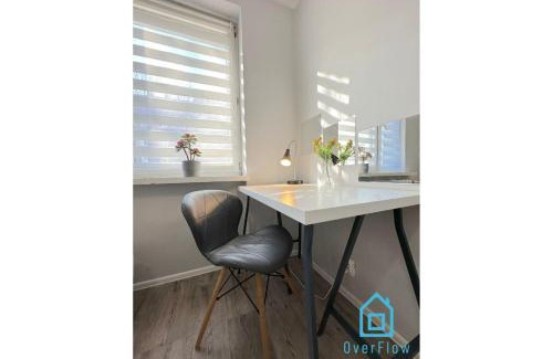 Siedlce House | Cactus Room 10 Min to Old Town Gdańsk,PKP & Shopping Mall