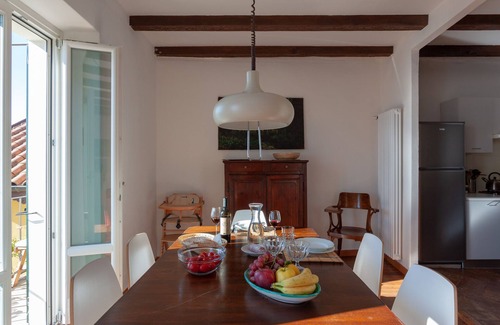Gonte Apartment | Cadebei 1. Stunning lake view in the charming, quiet hamlet of Gonte.n