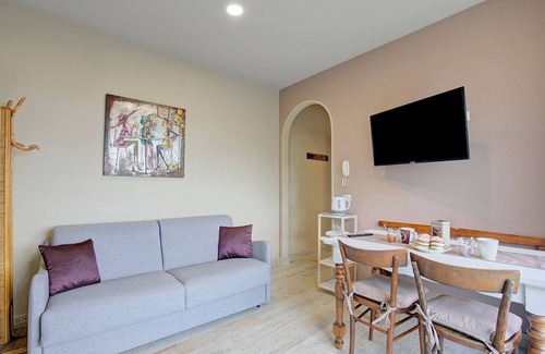 Cunettone-villa Apartment | Caffè Priscilla House parking & lakeview, Salò, Italy