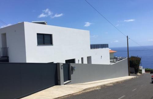 Estreito da Calheta Apartment | Calheta Ocean View Family Apartment - Air Condition