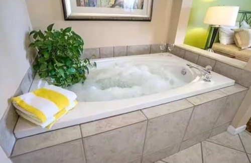 Weston Apartment | Call this your peace and home.