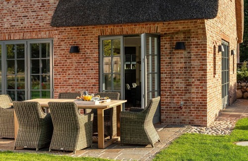 Keitum House | Calm Island 1 - Ein Wahrgewordener Urlaubstraum Unter Reet