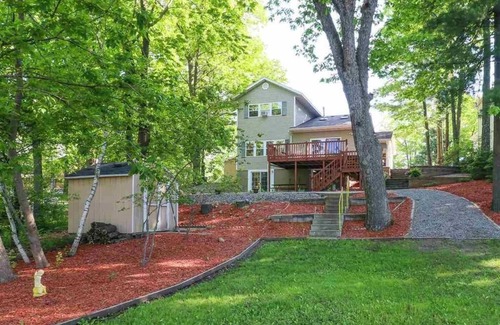 Waupaca House | Calm Waters Chain O' Lakes Vacation Home