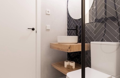Lista Hotel | Calma Rooms by Charming V