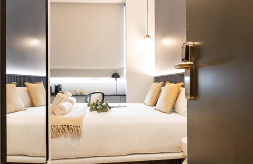 Lista Hotel | Calma Rooms by Charming V