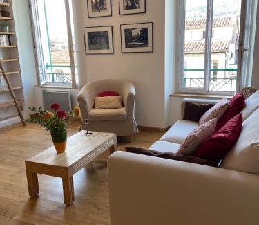 Draguignan Apartment | Calme et confort en coeur de ville