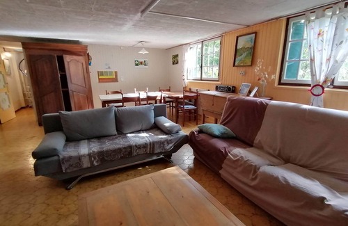 Saint-Jacques-d'Ambur Cottage | Calme et Nature AU Cœur DES Volcansanimaux Acceptésmaison Adaptée Famille !