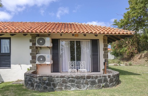 Gate Park Villa | Calypso Court - Private 1 bedroom villa with pool