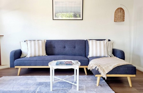 Kiama House | Calypso on Collins - Ocean Views, Town Centre