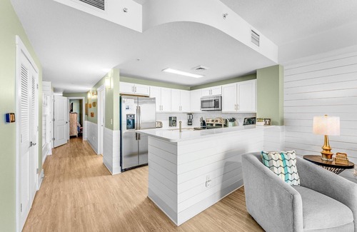 Panama City Beach Condo | Calypso Tower 3 by Panhandle Getaways