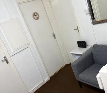 Islington House | Cama individual en habitación compartida