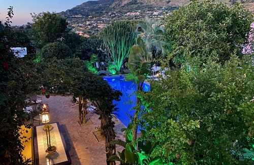 Panza Apartment | "Cambusa Cottage" with terrace, swimming pool and spa hot tub