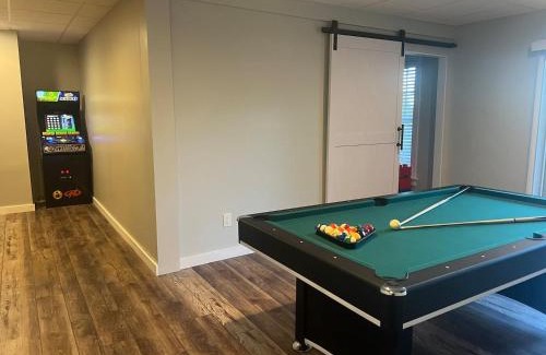 Tannersville Ski Chalet | Camelback Lodge Hottub 9beds Gameroom