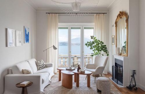 Lesa Apartment | Camelia