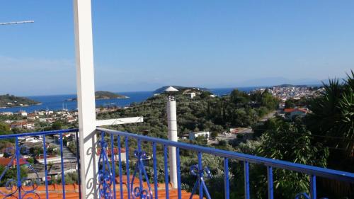 Skiathos Town House | Camelia studios Skiathos Town
