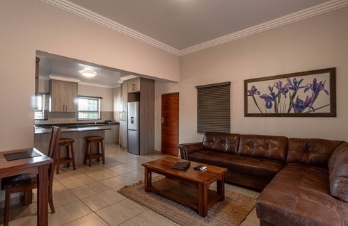Potchefstroom Apartment | Camelot Guest House & Apartments