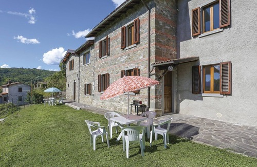 Villa Collemandina Apartment | Caminetto (CNG177) by Interhome