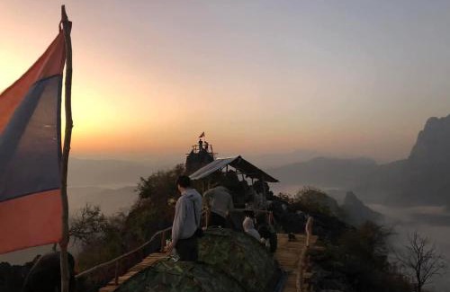 Nong Khiaw House | Camp above the clouds in Nong khiaw