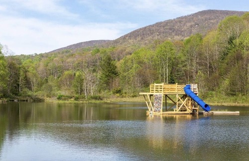 Todd RV Rental | Camp Bigfun: Hidden Gem Glamping Cabin Solar Power Off Grid