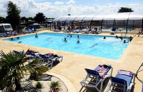 Varaville House | Camping Les Peupliers**** - Fisherman's hut 4 Rooms 6 People